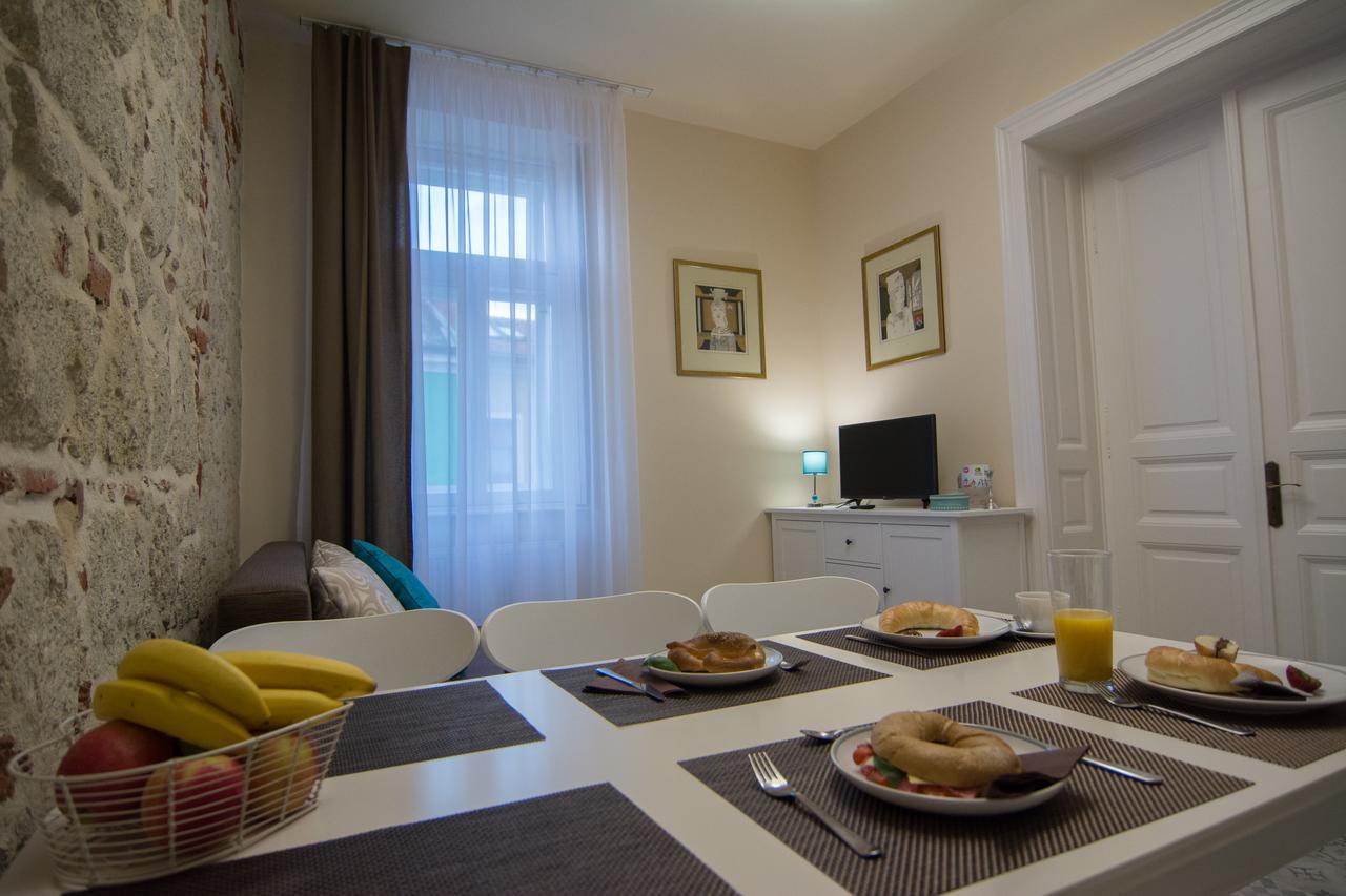 Zora Apartman Eger Kültér fotó